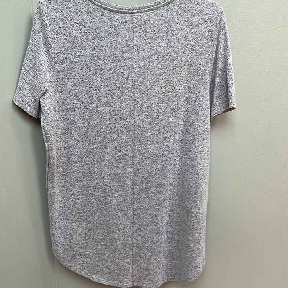 Size medium - Picture 2 of 4